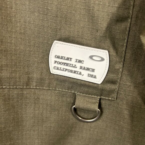 Oakley Men's M Performance Fit Button Up Shirt Rip Stop Quick Dry EUC - Picture 6 of 11